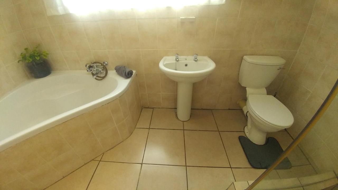 Four Seasons Self-Catering Guest House Graskop Εξωτερικό φωτογραφία